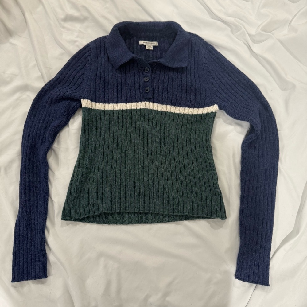 American Eagle‎ Sweater